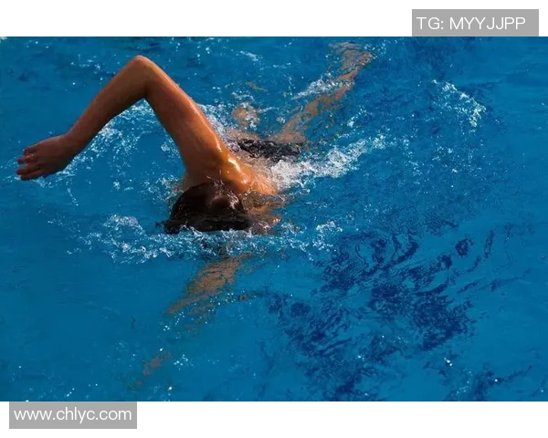 蝶泳比赛:突破自我挑战极限,精彩瞬间见证速度与力量的完美结合 蝶泳比赛:突破自我挑战极限,精彩瞬间见证速度与力量的完美结合