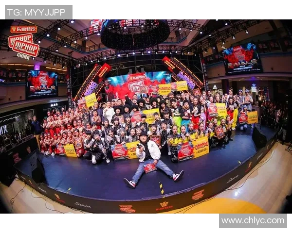 南京街舞队在世界攀岩锦标赛中以85分稳居积分榜首位 南京街舞队在世界攀岩锦标赛中以85分稳居积分榜首位